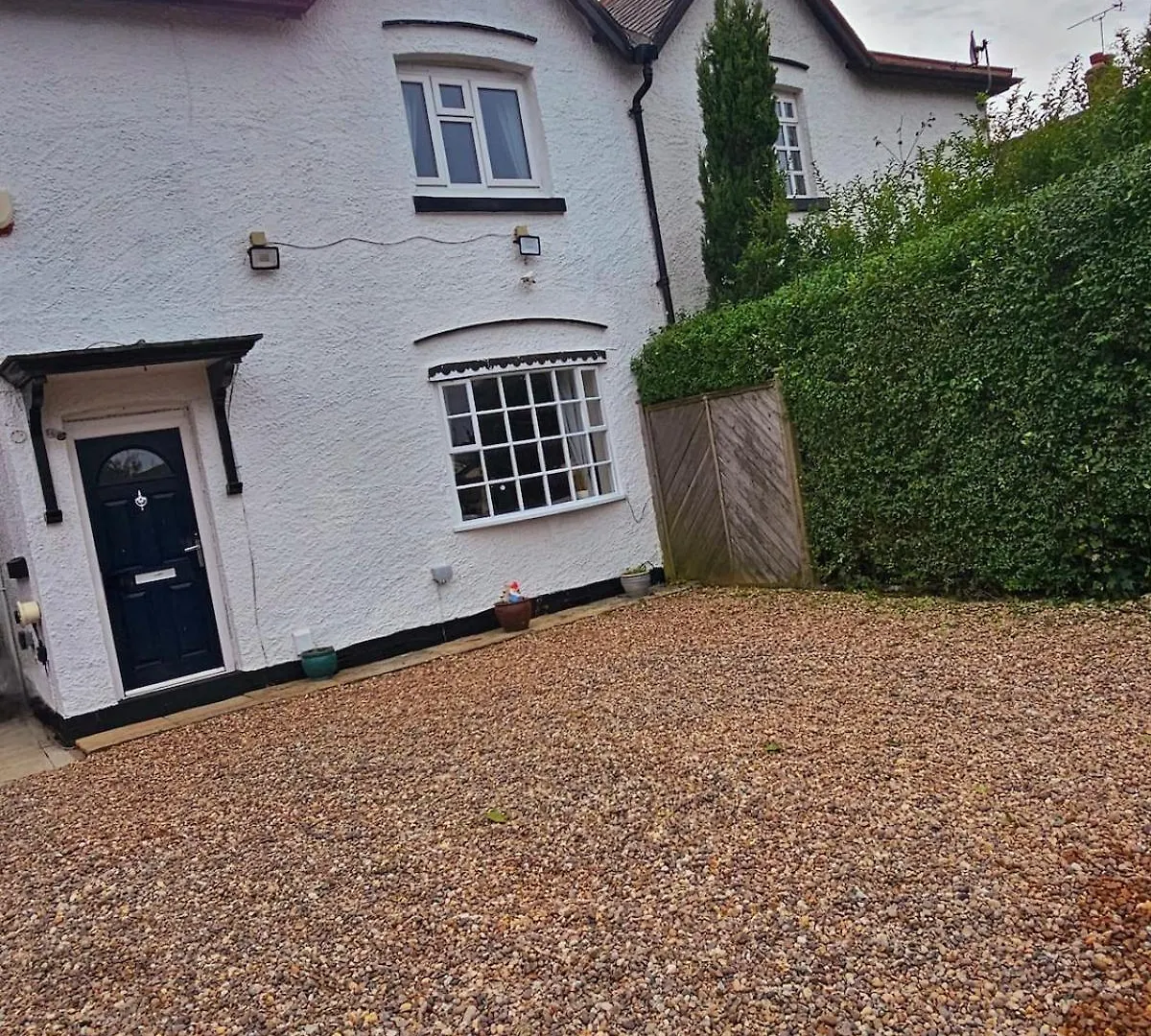 The Sweetbriar Cottage 3 Bedroom House In Leeds 0*, Лидс Великобритания